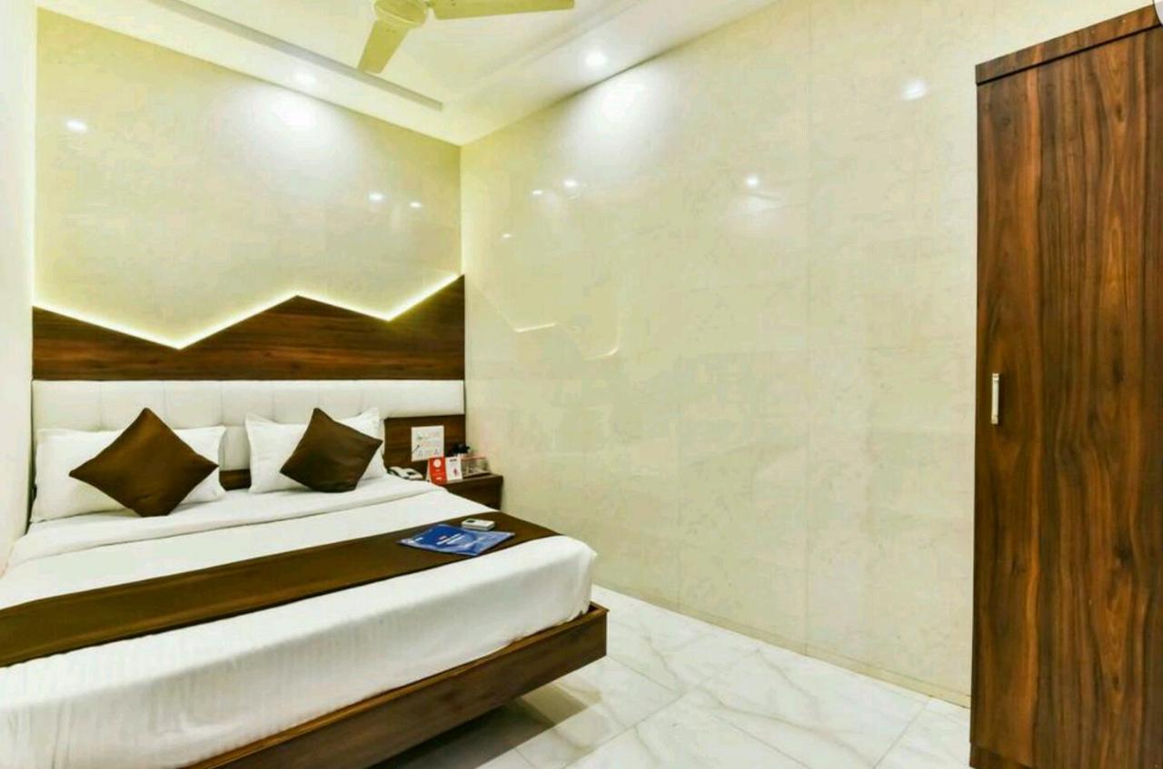 Hotel Palace Residency Near Lokmanya Tilak Terminus Bombaim Exterior foto