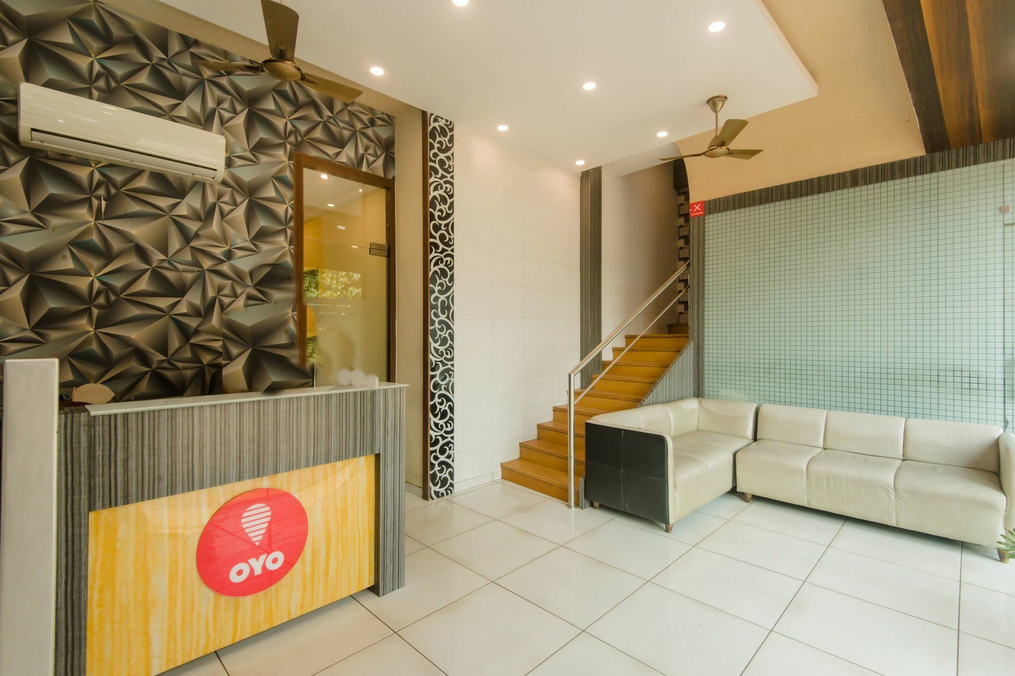 Hotel Palace Residency Near Lokmanya Tilak Terminus Bombaim Exterior foto