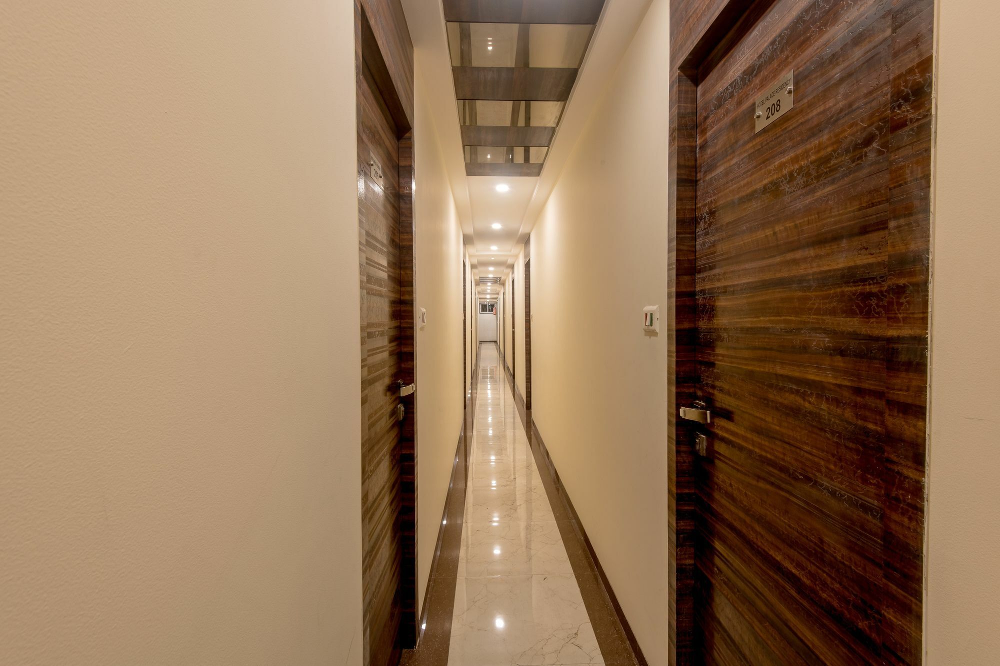Hotel Palace Residency Near Lokmanya Tilak Terminus Bombaim Exterior foto